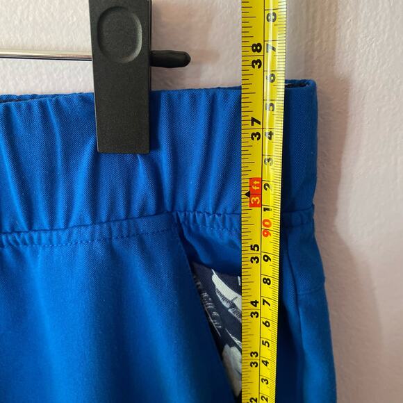 FIGS Women size Medium Tema Performance Wide Leg Scrub Pants Royal Blue Feather - Picture 8 of 9